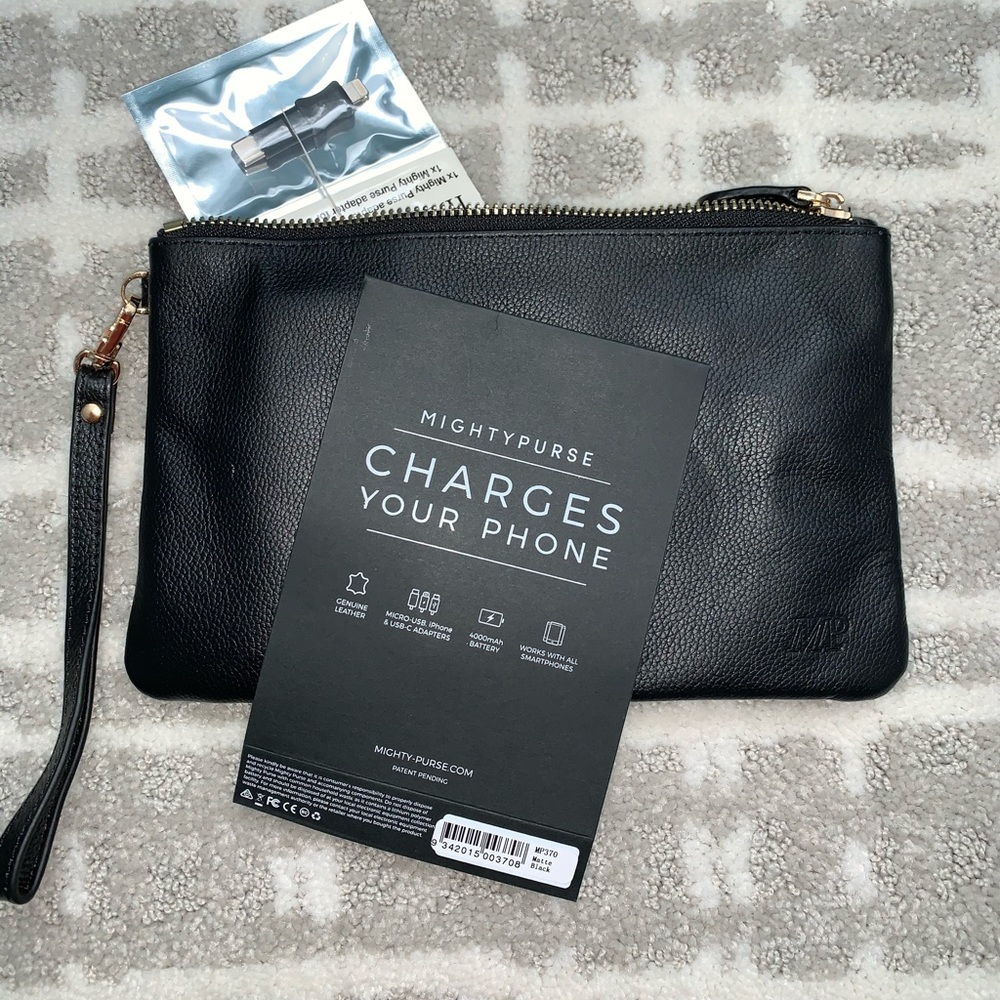 Might charging purse NEVER USED
